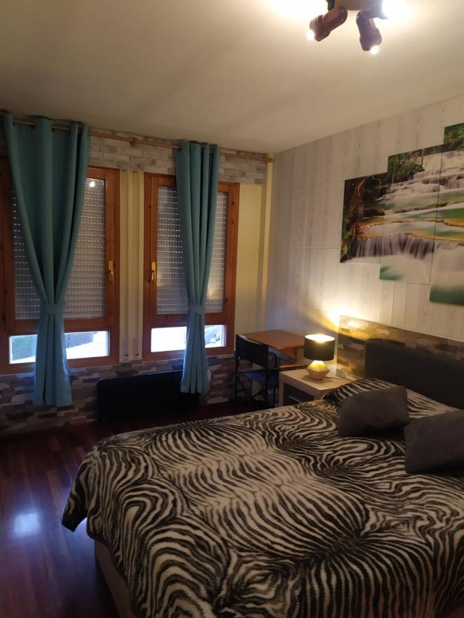 Apartamento De Montana "Nueva Canfranc" Exteriör bild