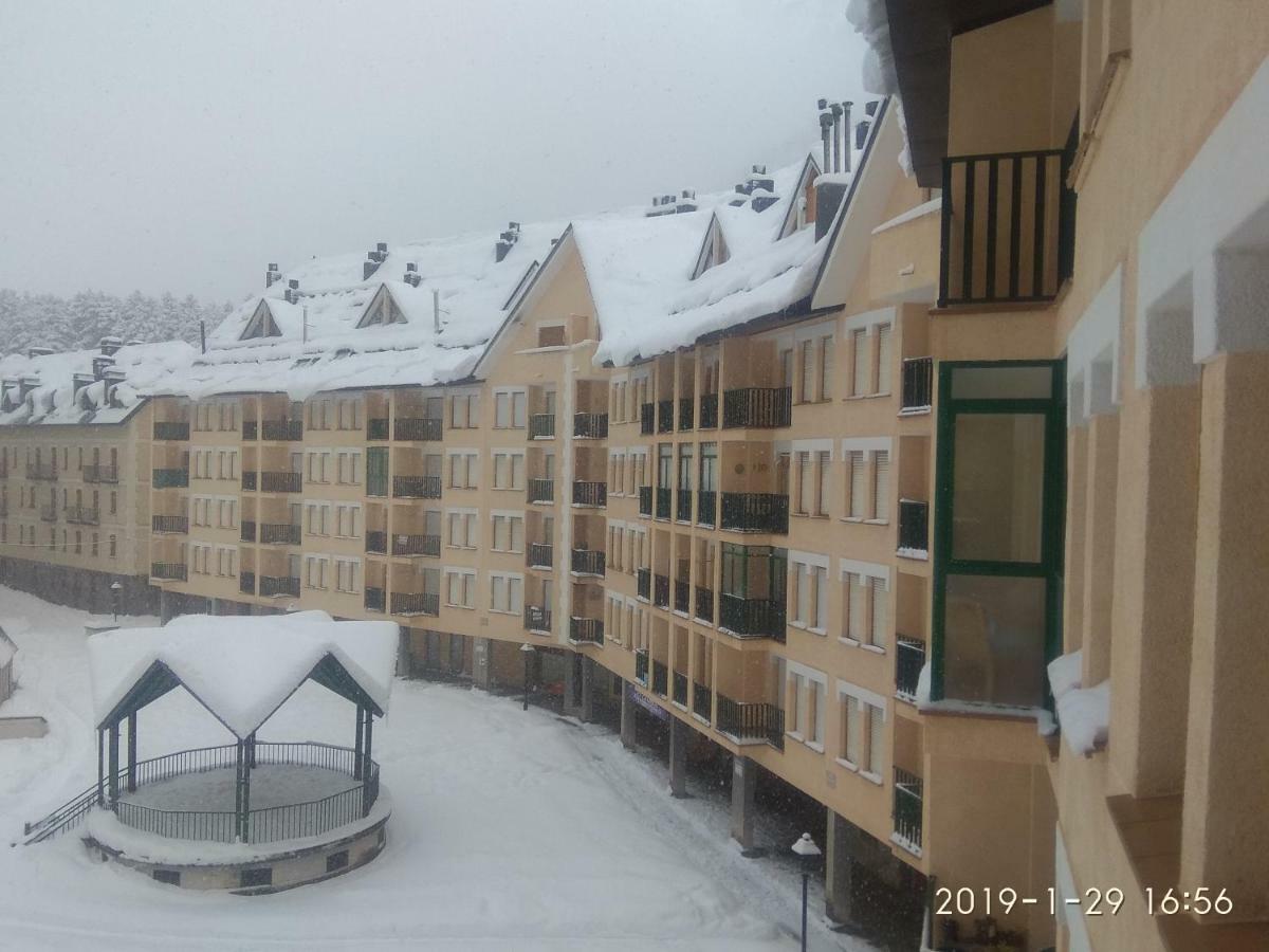 Apartamento De Montana "Nueva Canfranc" Exteriör bild